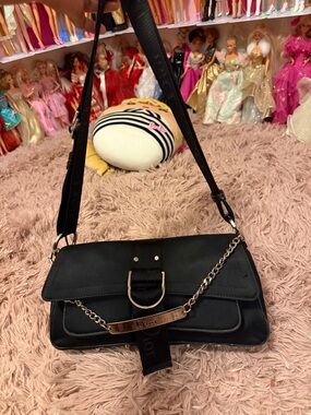 Dior Black Leather Shoulder Bag with Chain and D-Ring Accent